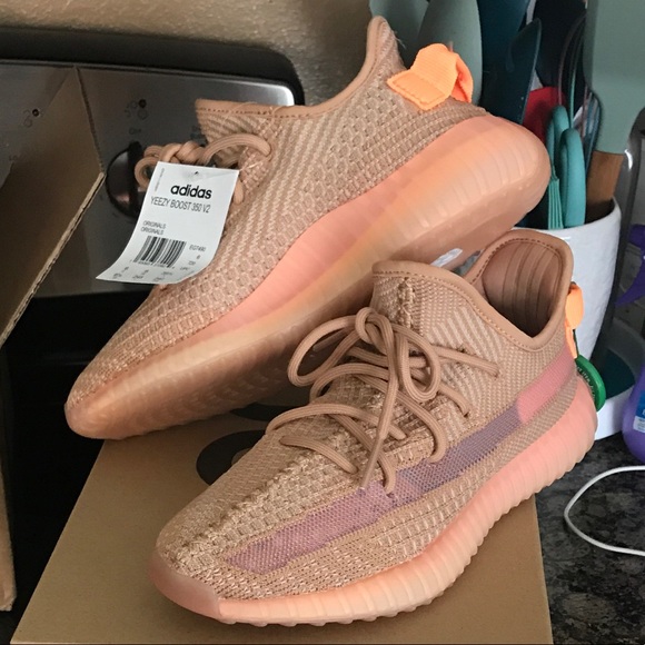 adidas Shoes - NIB - NWT YEEZYS..... CLAY
